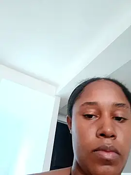 Snapshot of MoniqueMulberry chatting on 11/14/25, 07:45 MoniqueMulberry online show from 11/14/25, 07:45