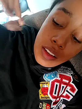 Snapshot of MoniqueMulberry chatting on 11/29/25, 07:28 MoniqueMulberry online show from 11/29/25, 07:28