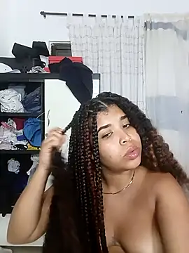 Snapshot of MadissonRizz chatting on 10/03/25, 07:49 MadissonRizz online show from 10/03/25, 07:49