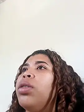 Snapshot of MadissonRizz chatting on 10/04/25, 04:38 MadissonRizz online show from 10/04/25, 04:38