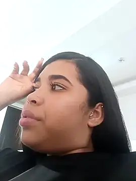 Snapshot of MadissonRizz chatting on 11/01/25, 07:49 MadissonRizz online show from 11/01/25, 07:49