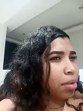 Snapshot of MadissonRizz chatting on 11/22/25, 01:04 MadissonRizz online show from 11/22/25, 01:04