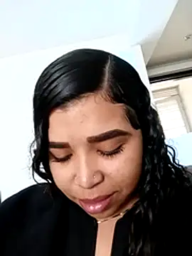 Snapshot of MadissonRizz chatting on 11/26/25, 07:04 MadissonRizz online show from 11/26/25, 07:04