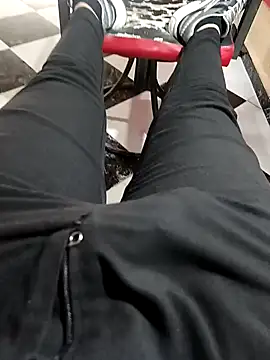 anis3g4 online show from 11/04/25, 12:26