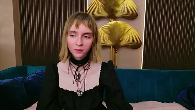 Beverly Gomes online show from 02/22/26, 08:40