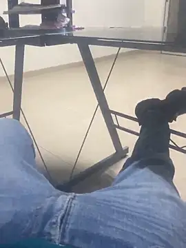 Chico031289 online show from 11/01/25, 06:21