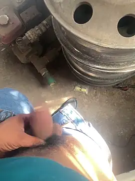 Chico031289 online show from 04/17/26, 04:43