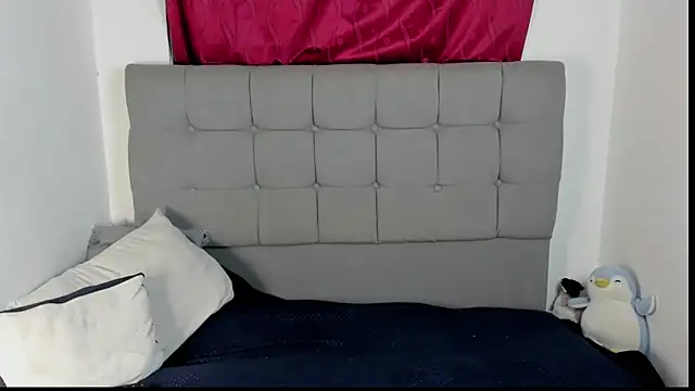 zoe bunny01 online show from 06/01/26, 11:28