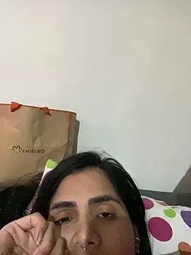 Snapshot of danilyns chatting on 09/14/25, 05:39 danilyns online show from 09/14/25, 05:39