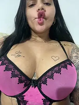 Snapshot of danilyns chatting on 09/28/25, 08:36 danilyns online show from 09/28/25, 08:36