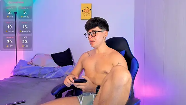 Snapshot of Gingertwink_n chatting on 04/29/26, 12:59 Gingertwink n online show from 04/29/26, 12:59
