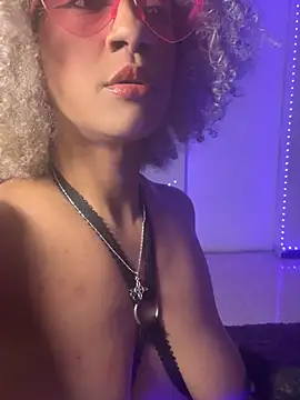 Dark chanel online show from 02/14/26, 06:54