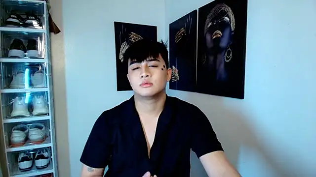 Snapshot of KentAivan chatting on 09/28/25, 11:32 KentAivan online show from 09/28/25, 11:32