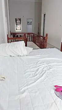 JunCii online show from 09/28/25, 04:29