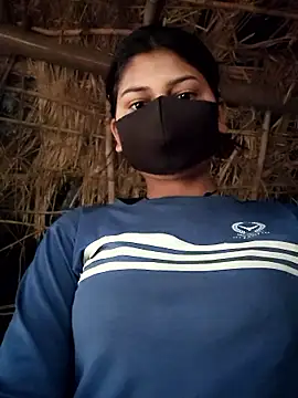 Janvi Jaitly online show from 01/19/26, 02:26