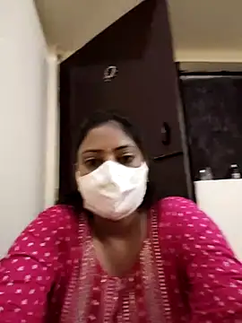 Snapshot of Kajal-baby07 chatting on 09/17/25, 04:19 Kajal-baby07 online show from 09/17/25, 04:19