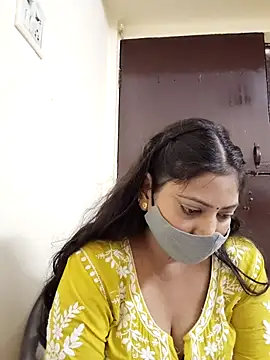 Snapshot of Kajal-baby07 chatting on 10/05/25, 06:23 Kajal-baby07 online show from 10/05/25, 06:23