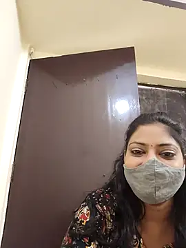 Snapshot of Kajal-baby07 chatting on 10/16/25, 04:13 Kajal-baby07 online show from 10/16/25, 04:13