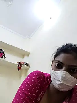 Snapshot of Kajal-baby07 chatting on 10/26/25, 10:25 Kajal-baby07 online show from 10/26/25, 10:25