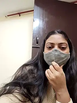 Snapshot of Kajal-baby07 chatting on 11/12/25, 04:07 Kajal-baby07 online show from 11/12/25, 04:07