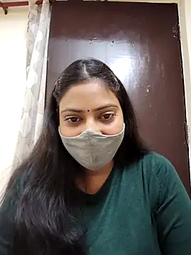 Snapshot of Kajal-baby07 chatting on 12/18/25, 04:24 Kajal-baby07 online show from 12/18/25, 04:24