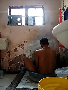 Snapshot of average_price chatting on 11/28/25, 04:37 average price online show from 11/28/25, 04:37