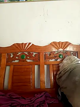 Snapshot of siki-00 chatting on 09/15/25, 02:44 siki-00 online show from 09/15/25, 02:44