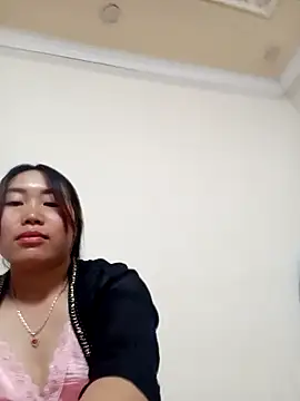 Snapshot of siki-00 chatting on 09/19/25, 01:34 siki-00 online show from 09/19/25, 01:34