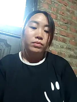 Snapshot of siki-00 chatting on 09/24/25, 10:51 siki-00 online show from 09/24/25, 10:51