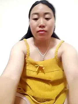 Snapshot of siki-00 chatting on 10/06/25, 11:51 siki-00 online show from 10/06/25, 11:51