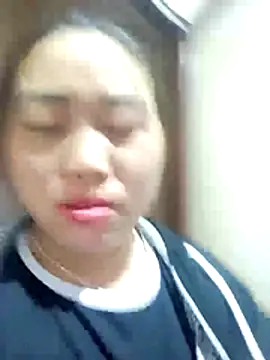 Snapshot of siki-00 chatting on 10/20/25, 05:30 siki-00 online show from 10/20/25, 05:30