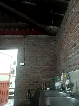 Snapshot of siki-00 chatting on 10/26/25, 12:55 siki-00 online show from 10/26/25, 12:55