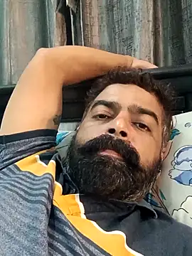 Snapshot of demon_royal chatting on 11/05/25, 02:06 demon royal online show from 11/05/25, 02:06