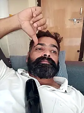 Snapshot of demon_royal chatting on 11/18/25, 09:58 demon royal online show from 11/18/25, 09:58