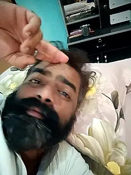 Snapshot of demon_royal chatting on 11/26/25, 05:14 demon royal online show from 11/26/25, 05:14