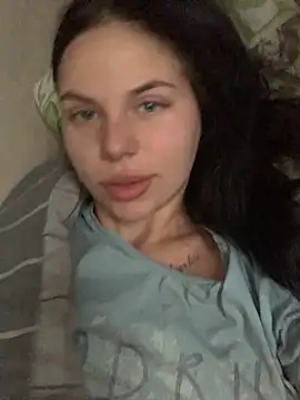 Snapshot of ksenia123 chatting on 11/05/25, 07:08 ksenia123 online show from 11/05/25, 07:08