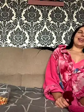 Snapshot of ksenia123 chatting on 11/10/25, 11:53 ksenia123 online show from 11/10/25, 11:53