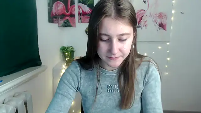 Snapshot of Milka_kamila chatting on 10/23/25, 12:26 Milka kamila online show from 10/23/25, 12:26