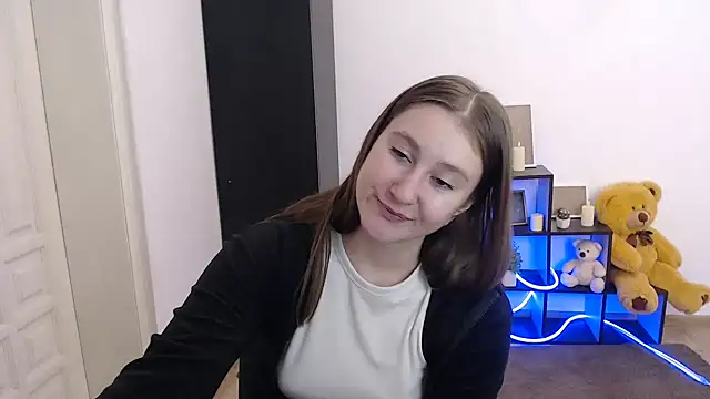 Milka kamila online show from 11/15/25, 12:34