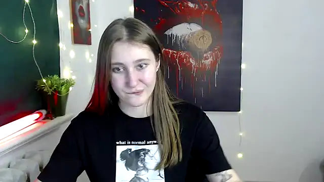 Milka kamila online show from 12/14/25, 02:22