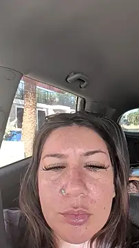 Snapshot of totts_ chatting on 11/05/25, 08:20 totts online show from 11/05/25, 08:20