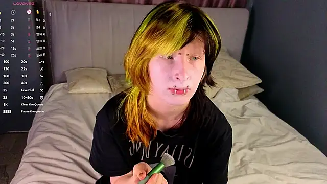 KandraCruser online show from 11/20/25, 08:08