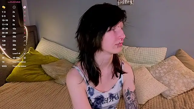 KandraCruser online show from 11/28/25, 09:28