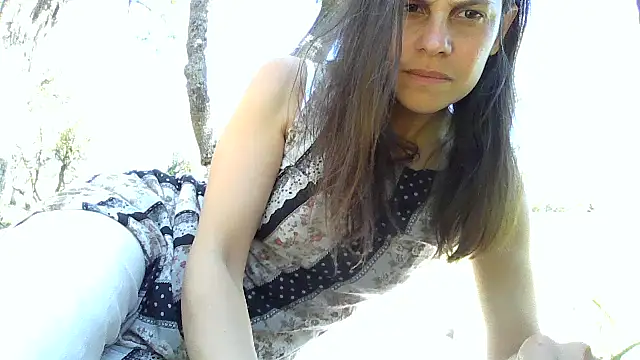 Snapshot of Missforever chatting on 09/24/25, 03:59 Missforever online show from 09/24/25, 03:59