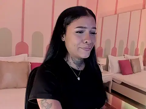  Sharloth  online show from 11/19/25, 01:22