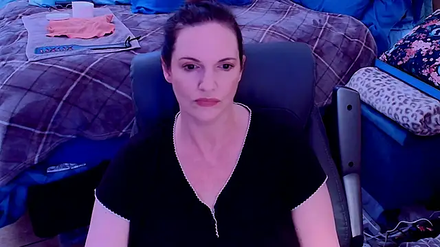 ninajaymes online show from 07/18/26, 08:34
