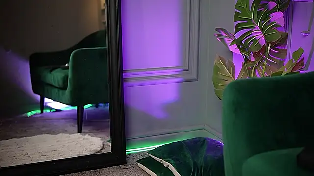 SaraiAngel online show from 01/31/26, 09:24