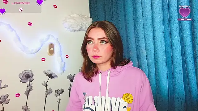 Snapshot of MilaFyre chatting on 09/20/25, 05:14 MilaFyre online show from 09/20/25, 05:14