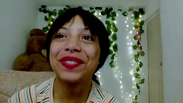 EIVIY1609 online show from 11/11/25, 01:55