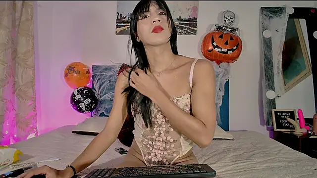 Snapshot of Jenny_Sweet1 chatting on 10/09/25, 04:32 Jenny Sweet1 online show from 10/09/25, 04:32